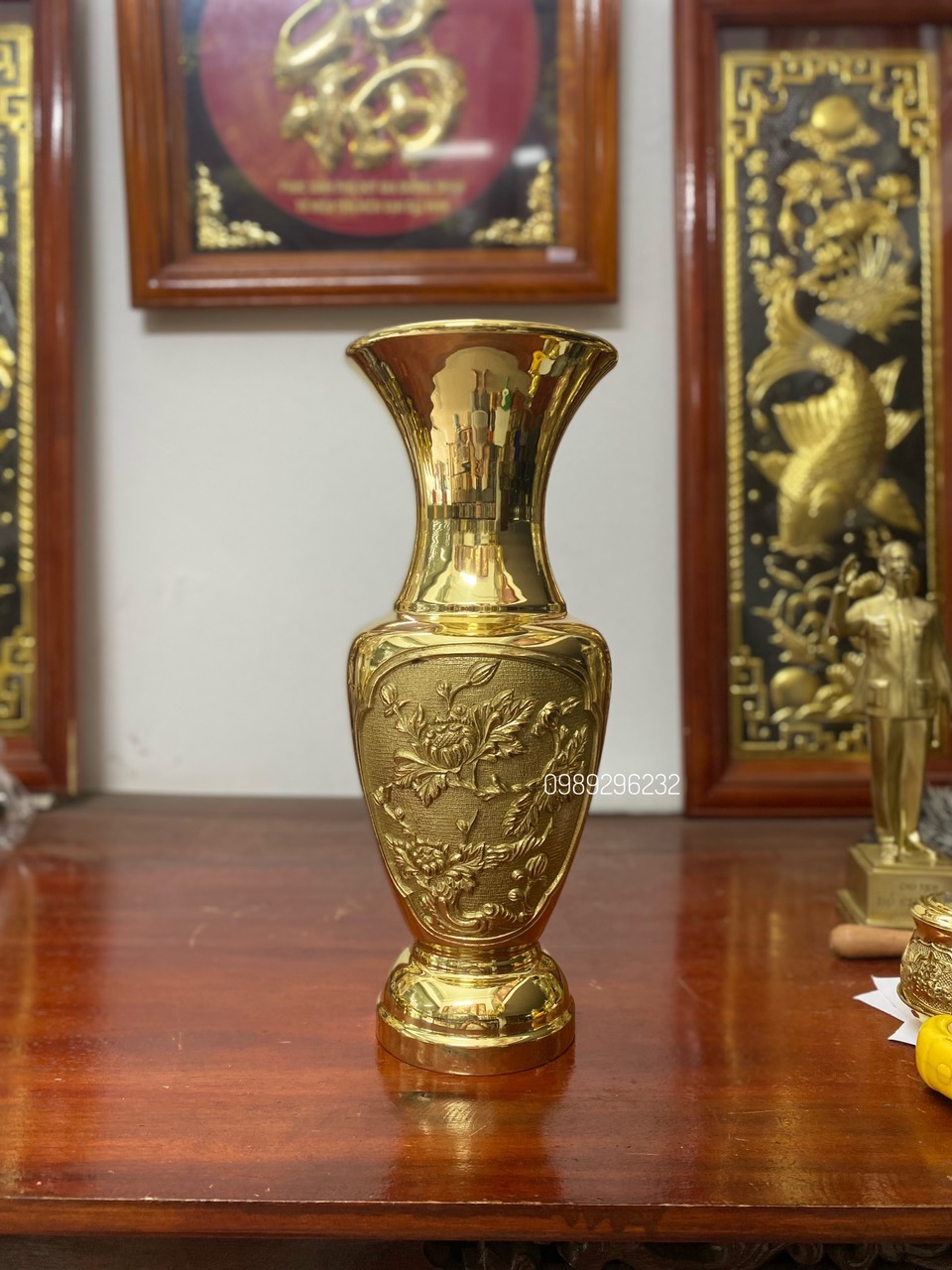 Lọ cắm hoa , lục bình bằng đồng vàng nguyên chất cao 41cm