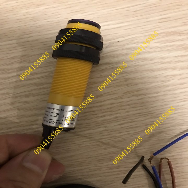 Cảm biến quang E3F-DS10C4 Hàng nhập khẩu