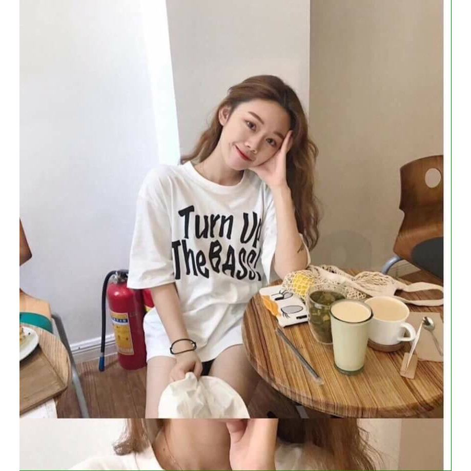 Áo Thun Nữ Tay Lỡ Unisex Turn Up The Bass Thời Trang