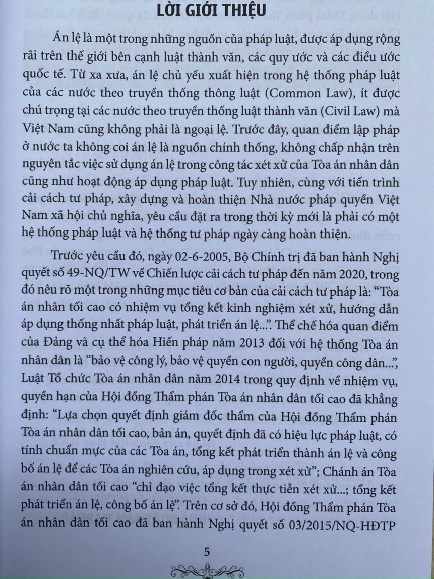 Bình Luận Khoa Học Bản ÁnVà Án Lệ  - Tập 1