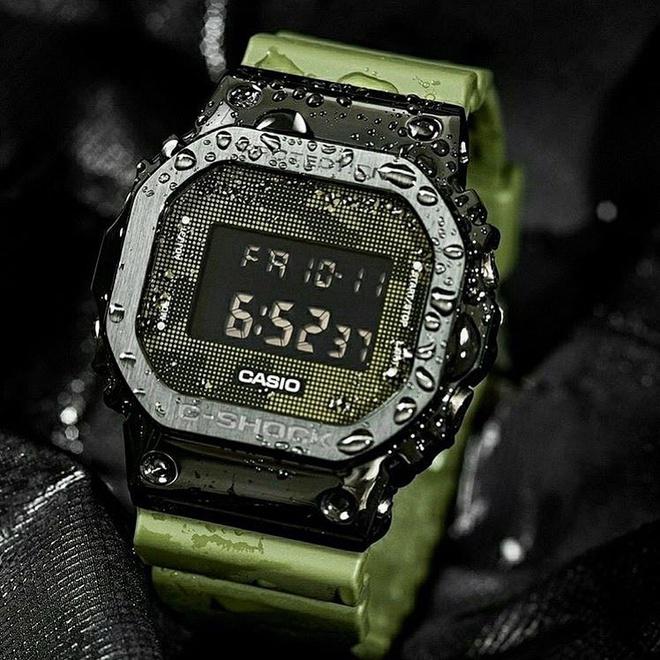 Đồng Hồ Nam Dây Nhựa Casio G-Shock GM-5600B-3DR Chính Hãng - GM-5600B-3