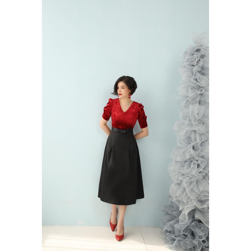 Đầm nhung phối CLARA MARE chất liệu vải Thân trên: nhung Thân dưới: Tafta DRE3046