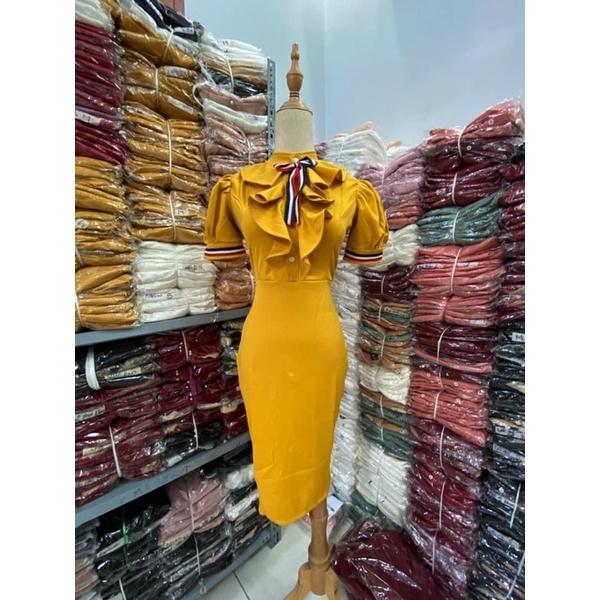 Đầm body umi bèo cổ