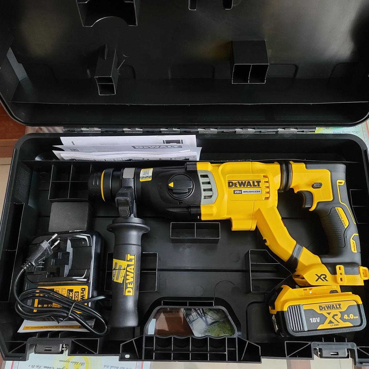 MÁY KHOAN PIN 3 CHỨC NĂNG 18V-BL DEWALT DCH263M2- HÀNG CHÍNH HÃNG