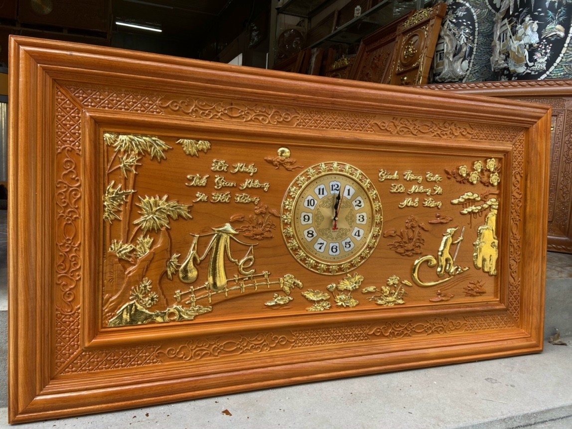 Tranh đồng hồ treo tường khắc chữ cha mẹ bằng gỗ gõ kt 67×127×4cm
