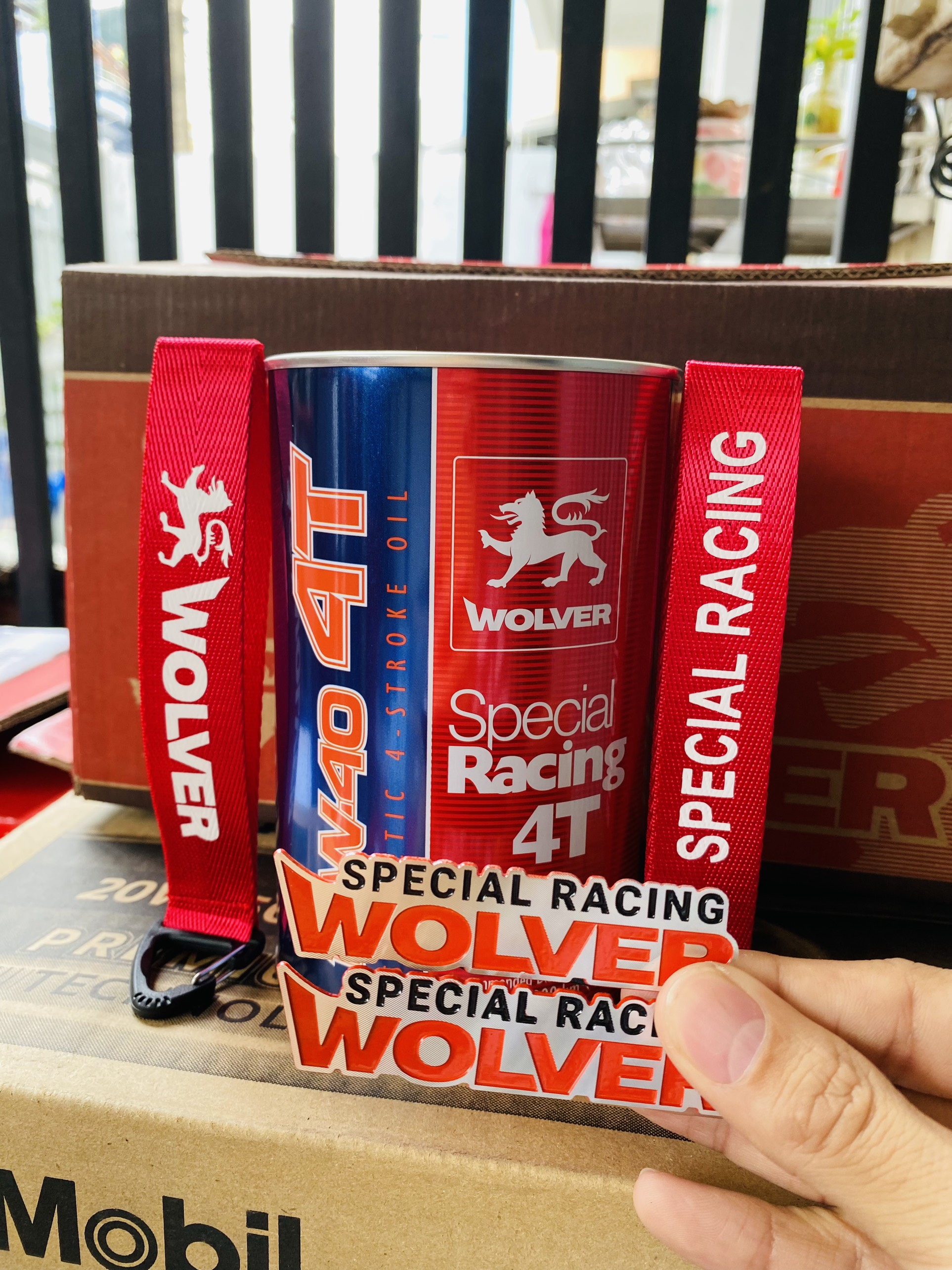 [Quà Tặng Wolver] Tem dán nhôm xướt titan (keo dán 3M siêu chắc), Móc khóa dây vải WOLVER Special Racing