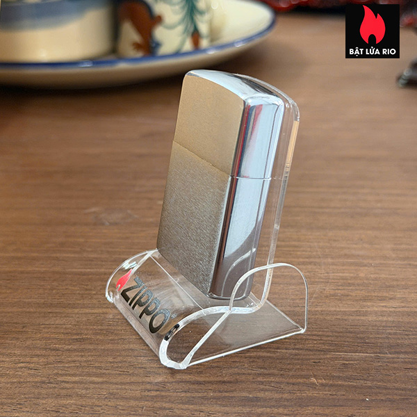 Đế Mica trưng bày Zippo