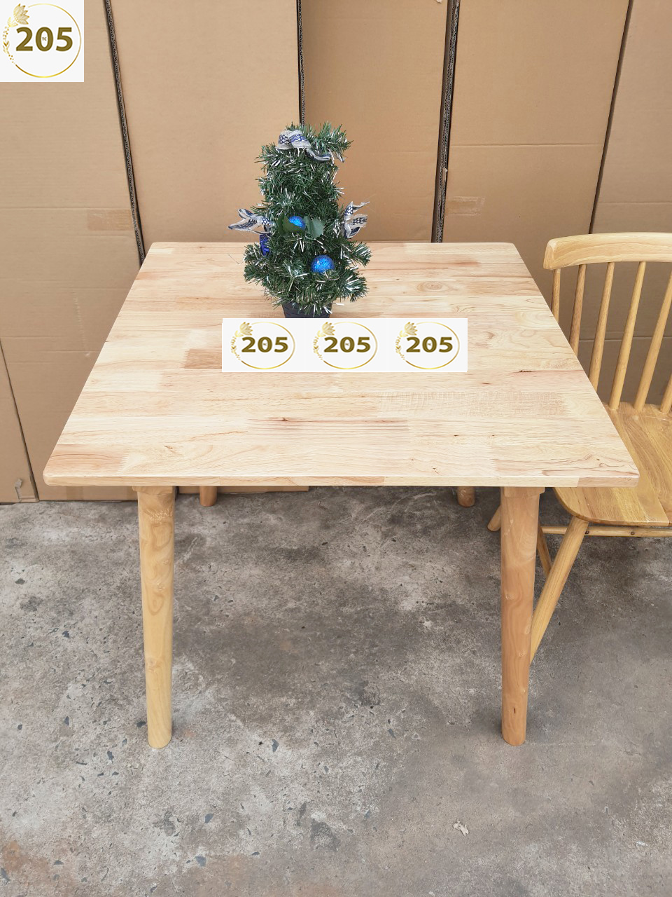 Bàn ăn hình vuông gỗ CAO SU tự nhiên 80x80x75 cm - 205TC Wood Square Dining Table, 100% Rubber Wood Natural Walnut