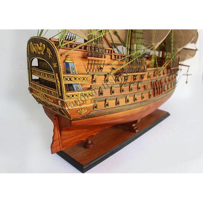 Thuyền buồm gỗ Royal Louis 109cm Thuận buồm xuôi gió