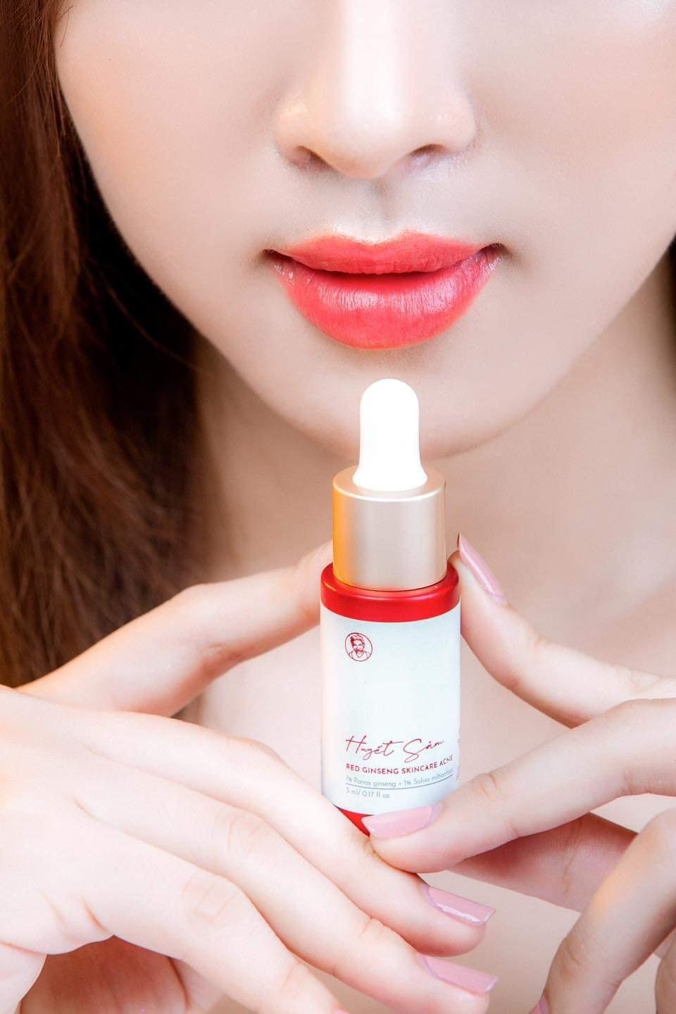 Serum Bà Lão Huyết Sâm - RED GINSENG SKIN CARE ACNE giúp ngừa mụn, phục hồi da, mờ thâm sẹo, tàn nhang, đồi mồi, chống nhăn, mịn da