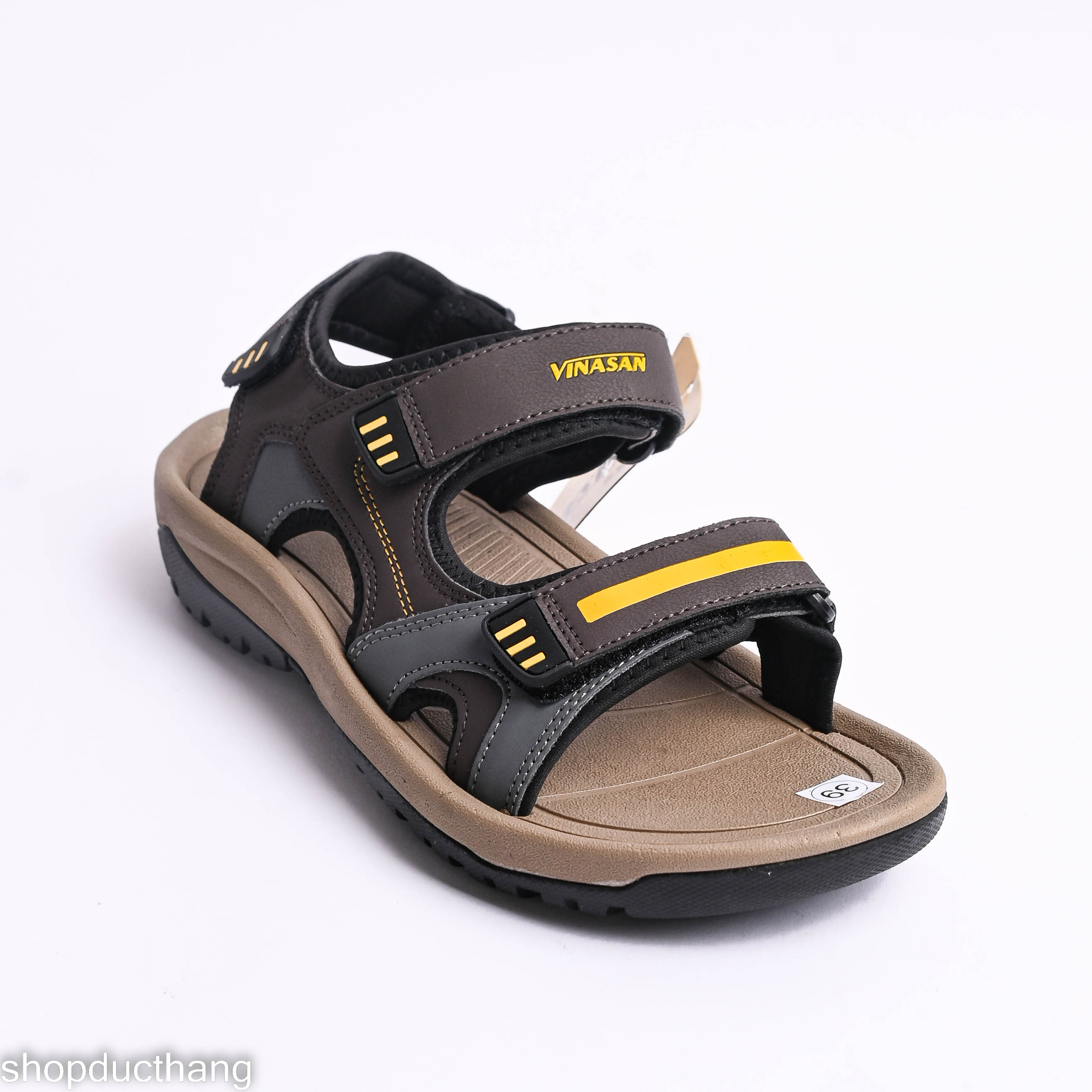 Sandal nam đơn giản