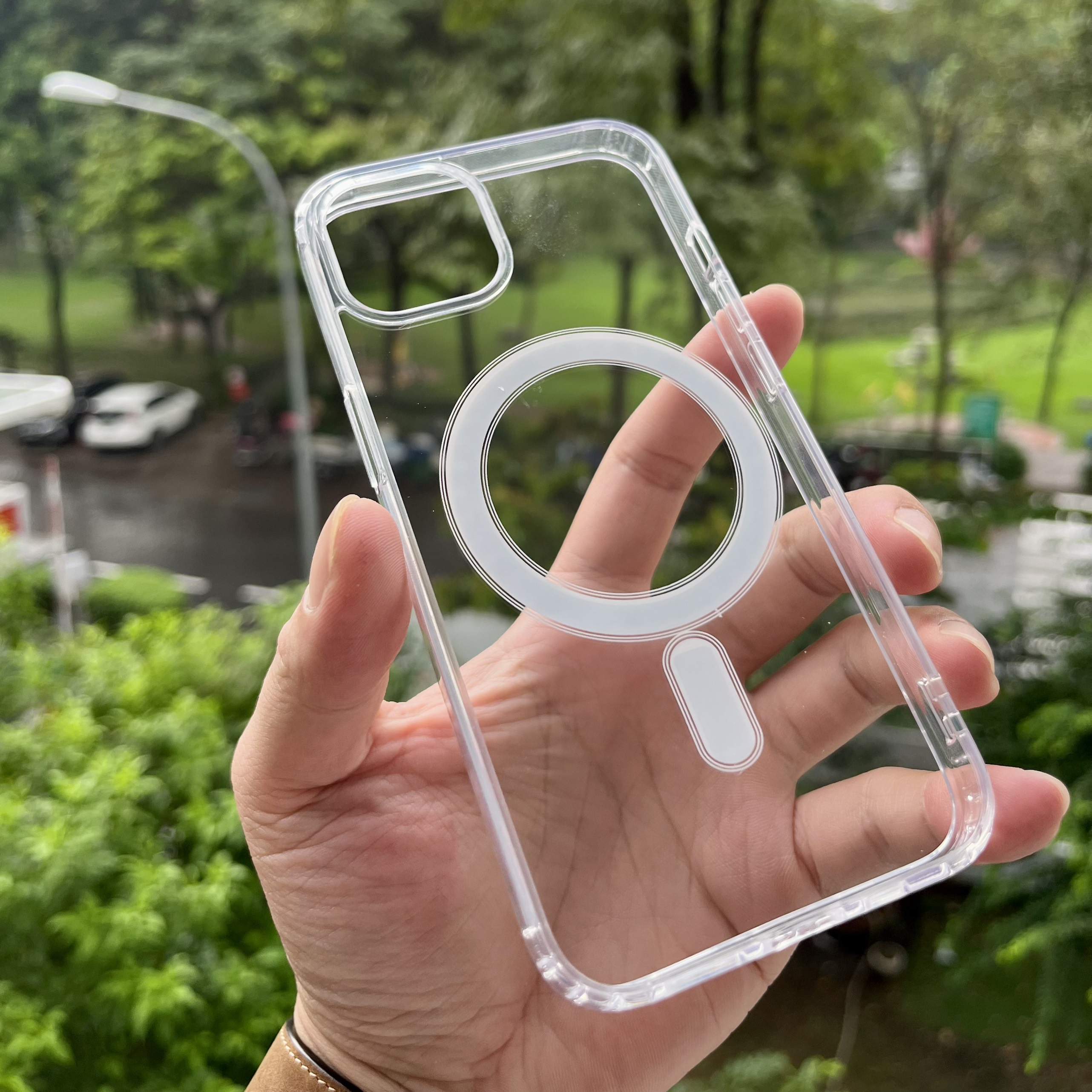 Ốp Lưng Trong Suốt Dành Cho iPhone Kai.N UltraMag Clear Case, Hỗ Trợ Sạc Không Dây Từ Tính_ Hàng Chính Hãng