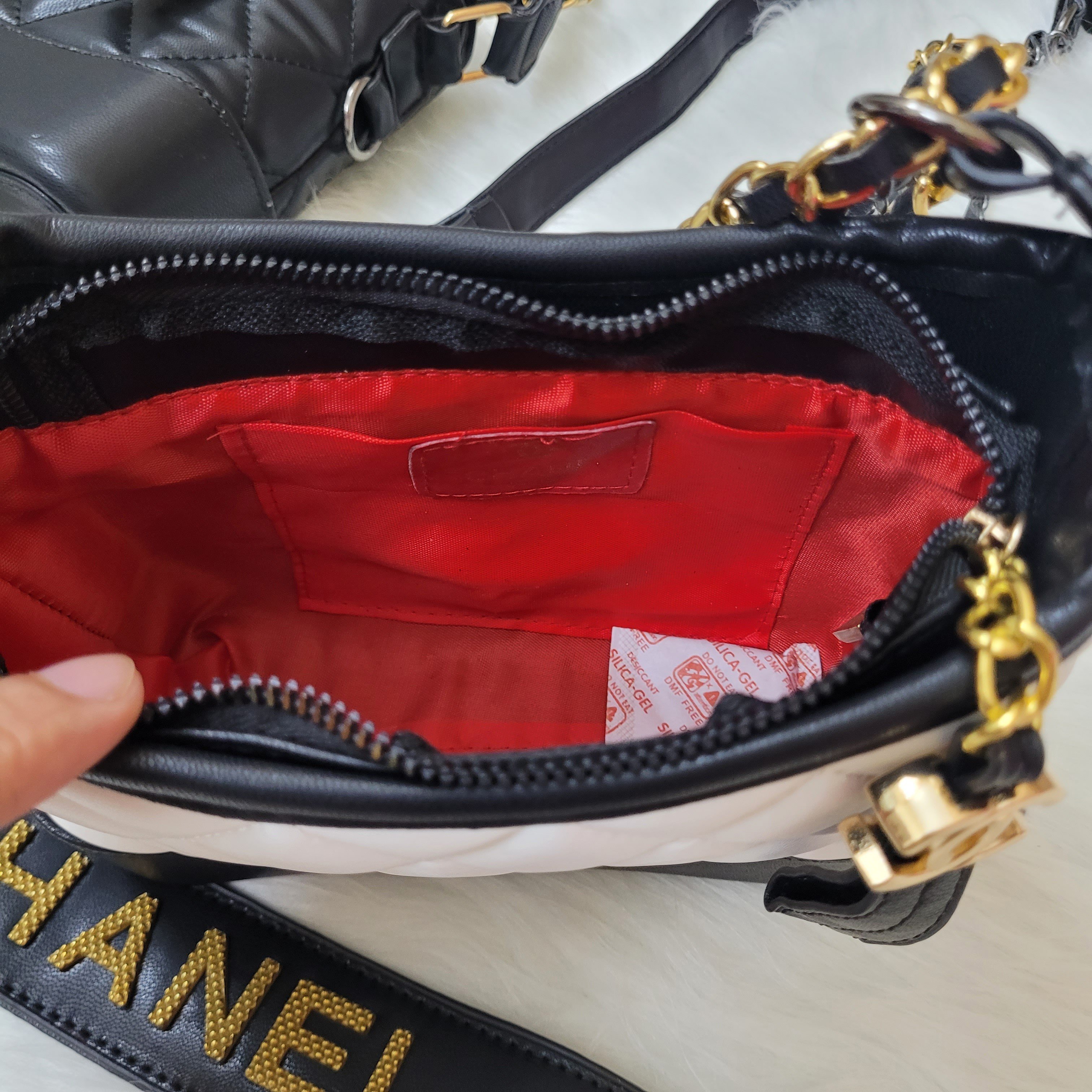 Túi Xách Nữ, Túi Đeo Chéo, Đeo Vai HoBo Ngọc Trinh Siêu Hot A21 Size 22cm, Sang Trọng Phong Cách Hàn Quốc QC Nobox