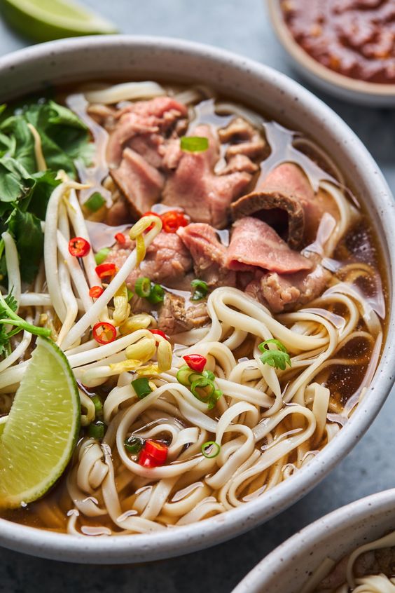 Nước cốt phở bò hương vị Hà Thành - Hàng xuất khẩu Nhật-Hoàn toàn từ nước cốt xương hầm,thơm ngon, chuẩn vị, không cần nêm nếm- túi 100ml
