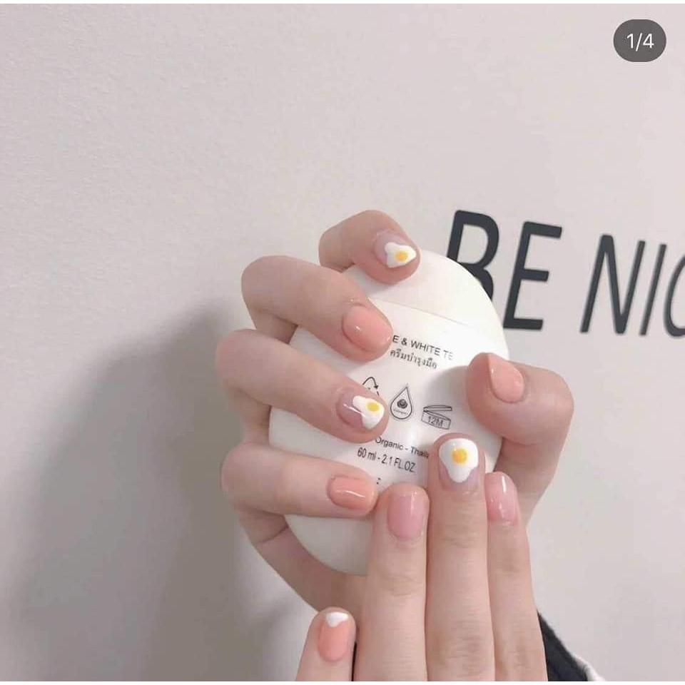 Sticker nails - hình dán móng 3D trứng gà