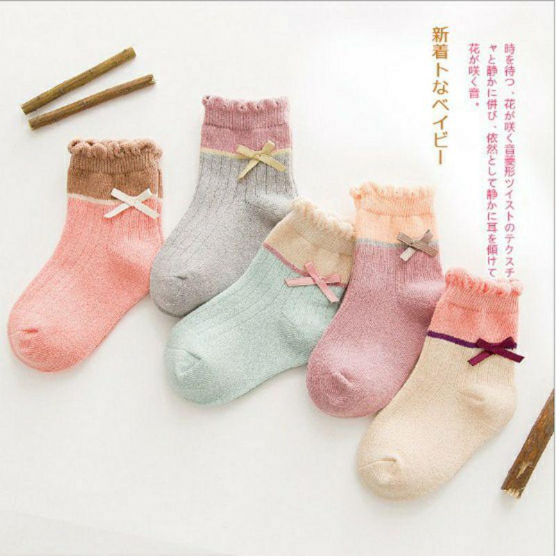 Set 5 tất công chúa dễ thương cho bé