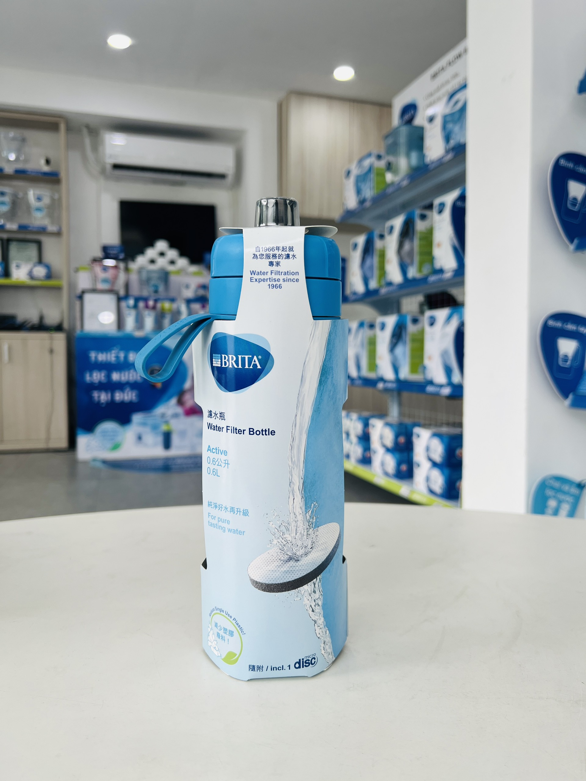 Bình Lọc Nước BRITA Fill & Go Active Blue - 600ml