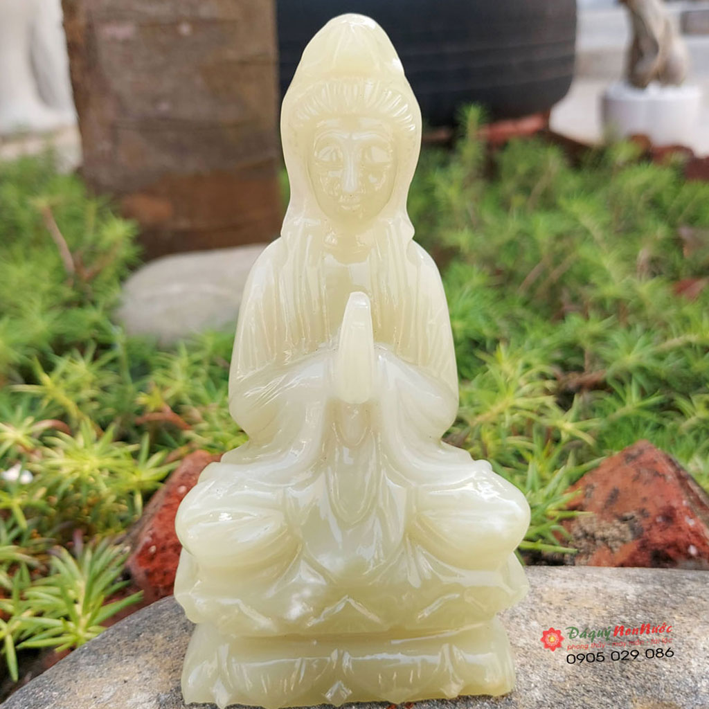 Tượng Phật quan âm đá ngọc Pakistan 12cm - đá Non Nước