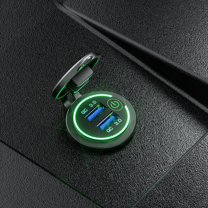 Điện tích nhanh 3.0 Ổ cắm bộ sạc xe hơi USB kép