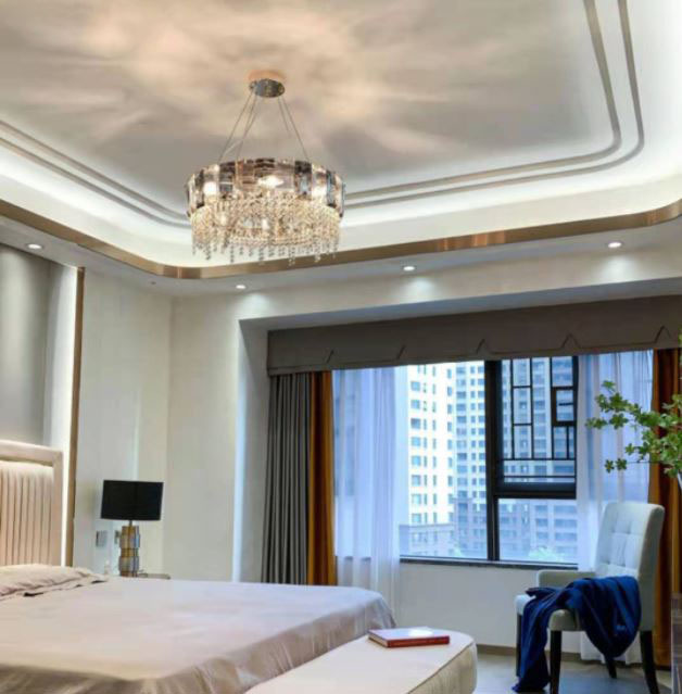 Đèn chùm PESTRO pha lê sang trọng trang trí nội thất hiện đại