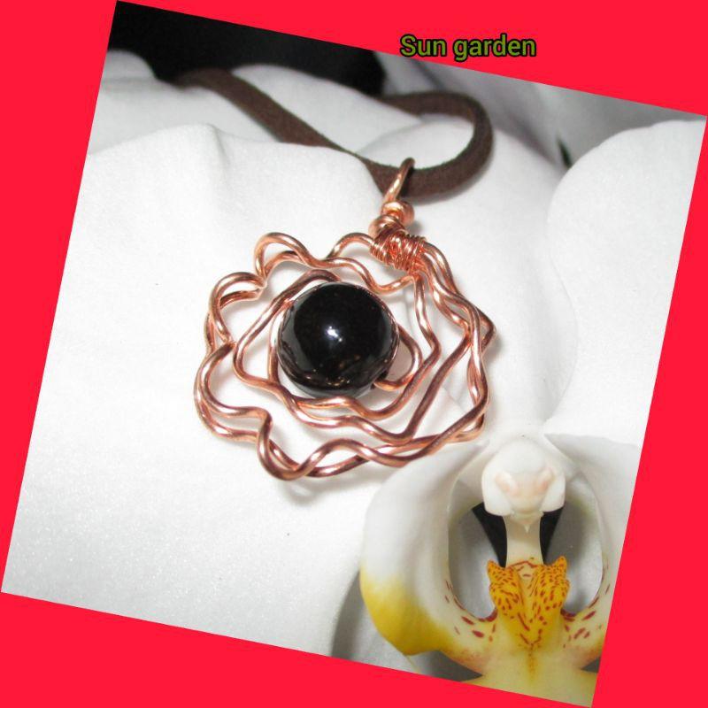 VÒNG CỔ SAN HÔ ĐEN ĐỘC ĐÁO DCĐ22