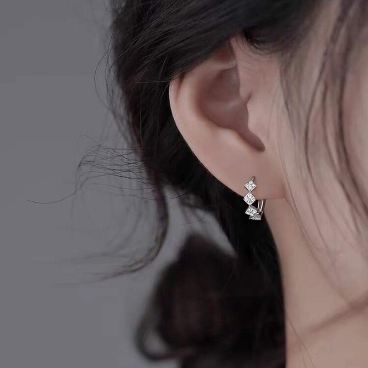 Bông tai bạc khuyên tròn chất liệu bạc s925 MS55b