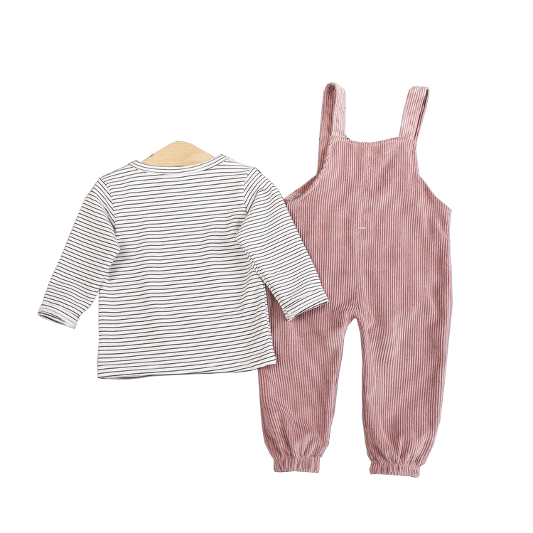Set Yếm Nhung Tăm Mềm Mịn Hình Con Mèo Mix Áo Thun Dài Tay Siêu Dễ Thương