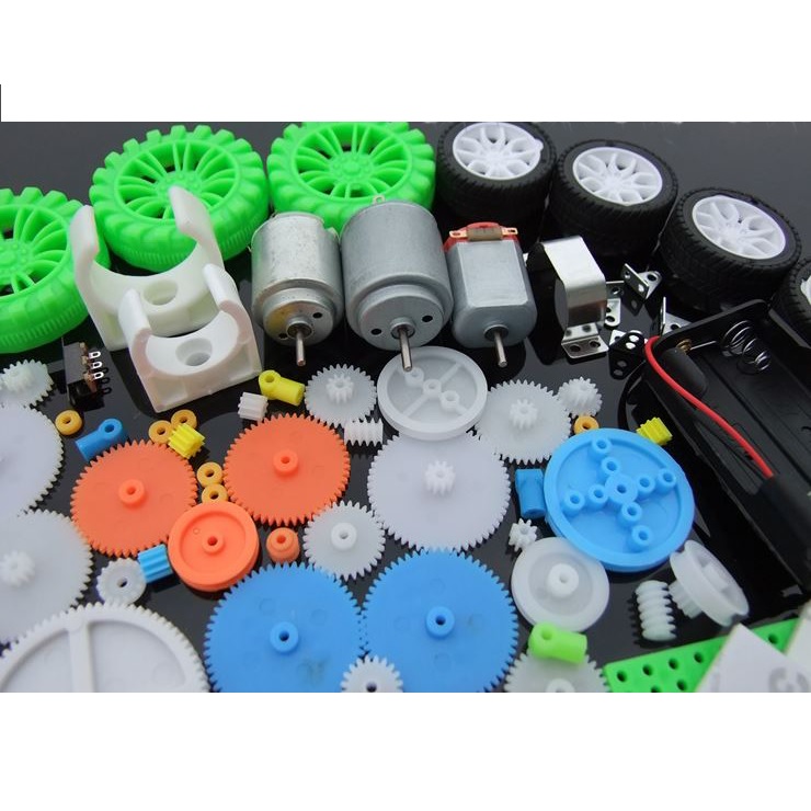 Bộ DIY 112 món gồm bánh xe, động cơ, cánh quạt, khay pin, trục và bánh răng các loại