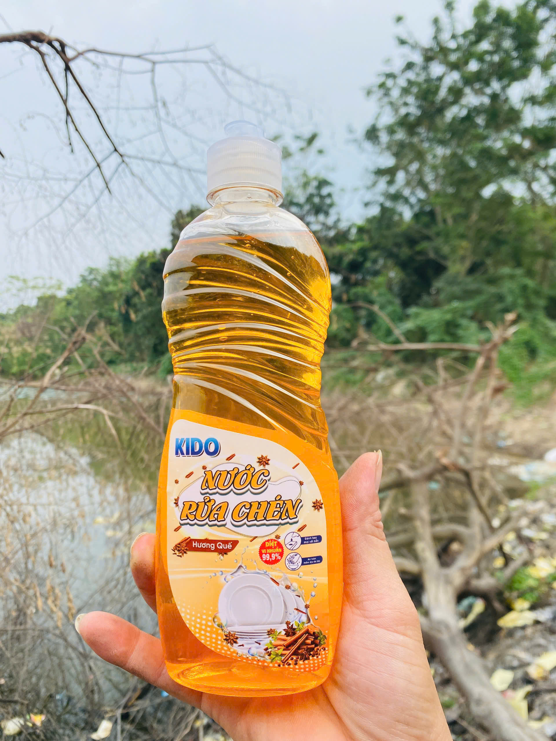 Nước Rửa Chén KIDO Hương Quế Chiết Xuất 400Ml - Nhỏ Gọn,Tiết Kiệm Tối Ưu