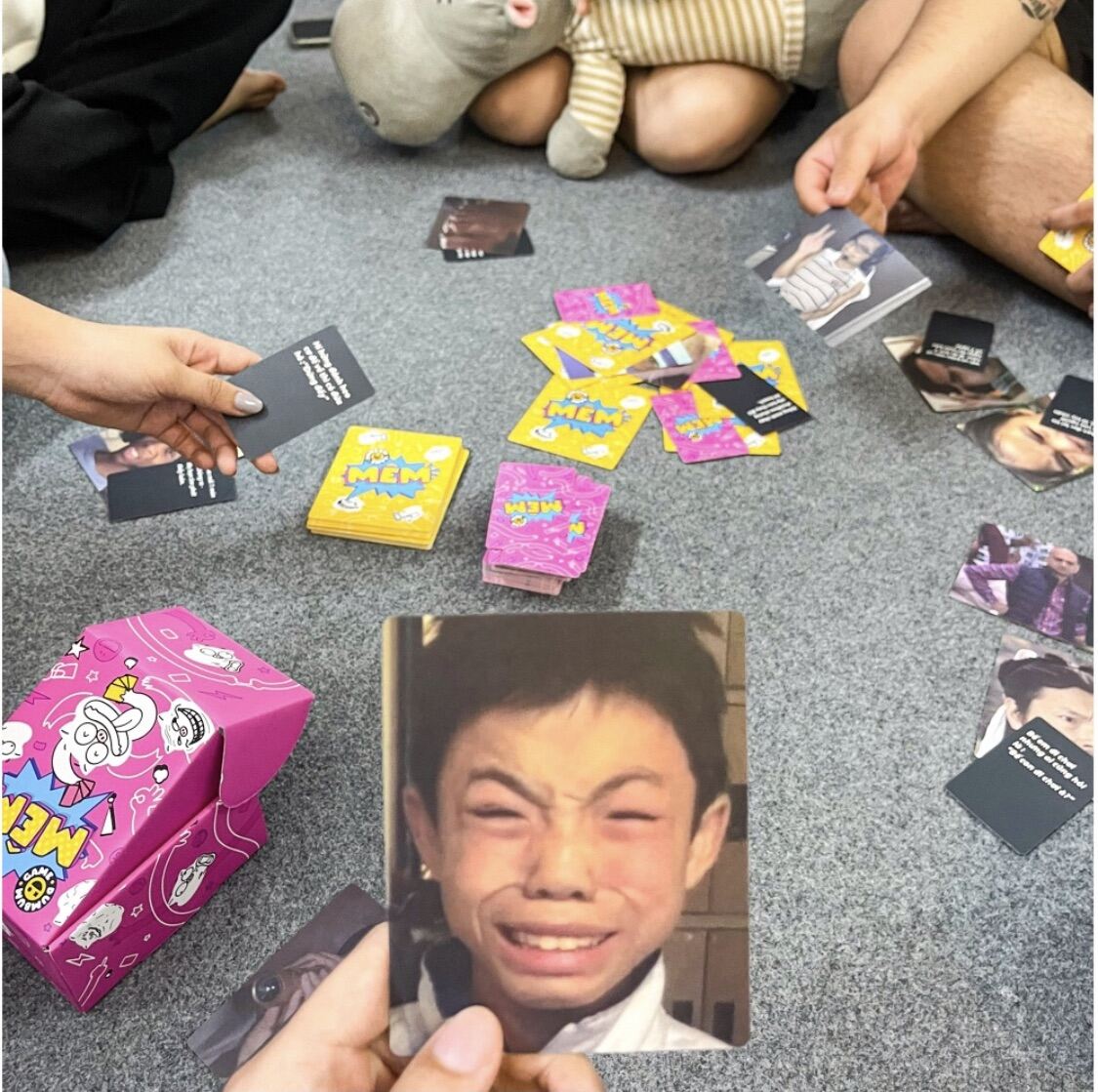 Bộ bài Meme MÊM1 150 lá chơi vui quên lối về, boardgame meme hài hước chơi nhóm cùng bạn bè