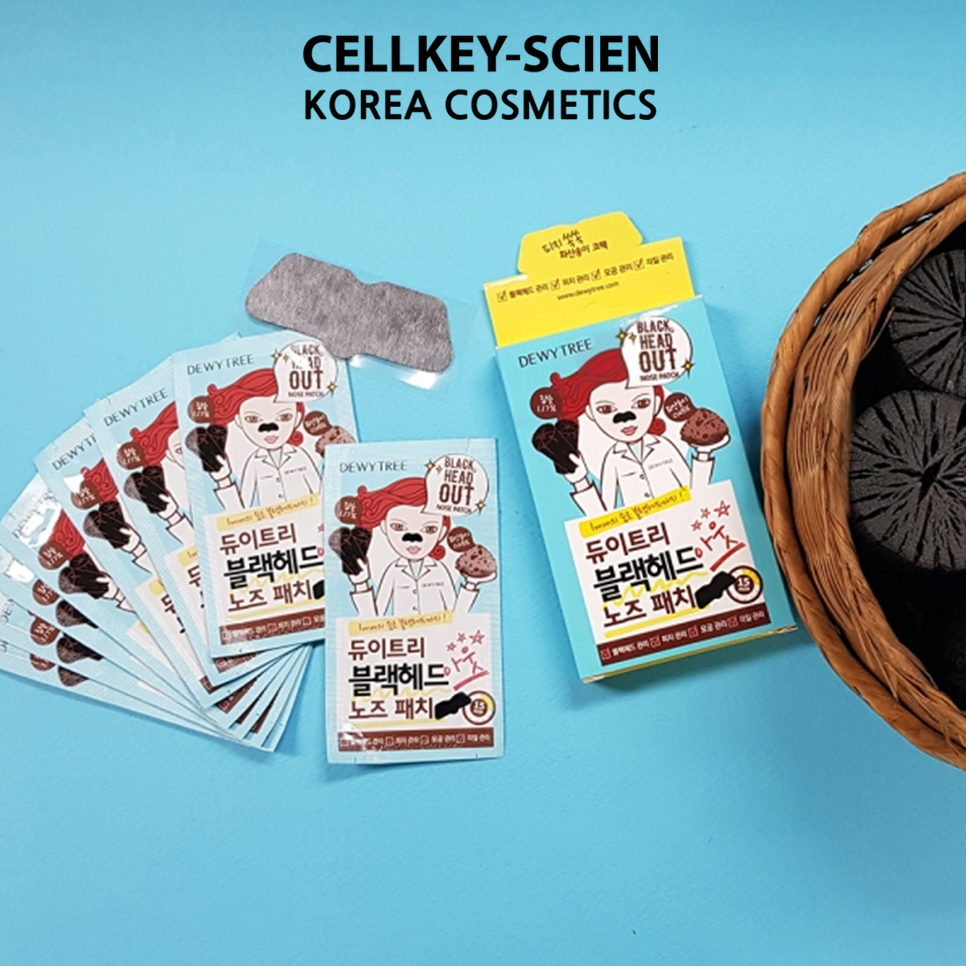 Miếng Dán Lột Mụn Đầu Đen Vùng Mũi Cằm Trán Từ Tro Núi Lửa Đảo JeJu Dewytree Black Head Out Nose Patch