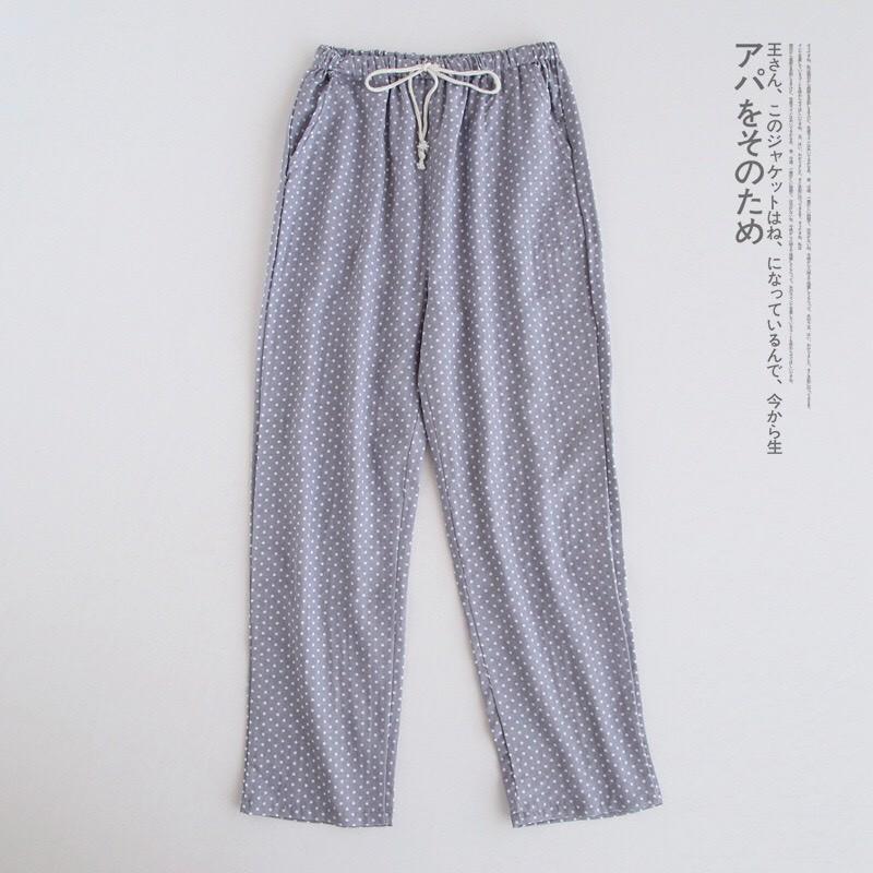 Quần suông xô cotton chấm bi
