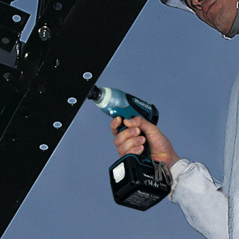 MÁY SIẾT BU LÔNG DÙNG PIN MAKITA DTW250Z - HÀNG CHÍNH HÃNG
