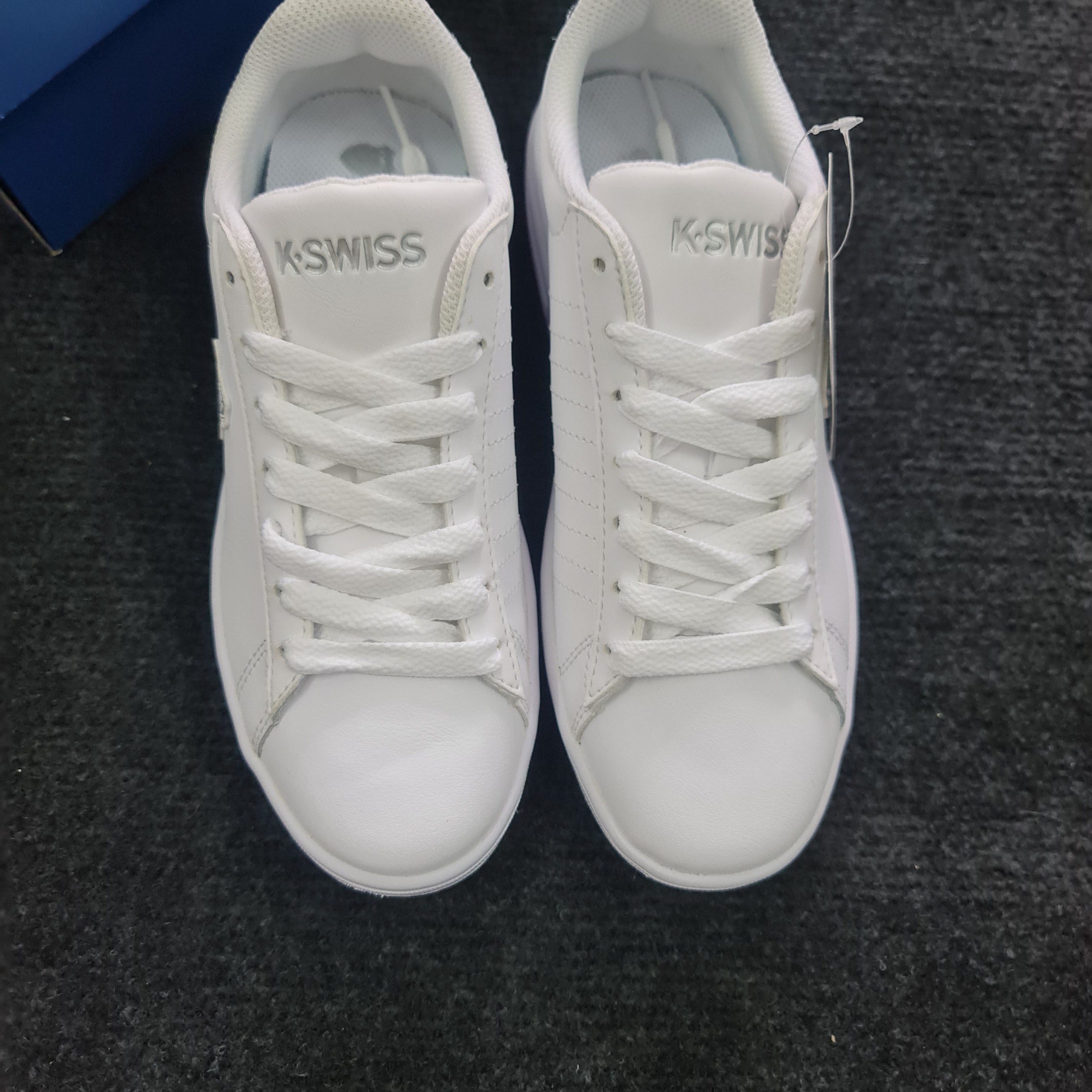 [ Store ] Giày Kswiss nữ cổ thấp da thuộc màu trắng ngọc