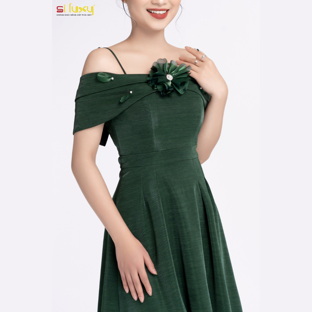 Đầm dự tiệc thiết kế Siluxy Thiết Kế Cao Cấp Giới Hạn Số Lượng dáng xòe trễ vai đính hoa ngực thủ công tinh tế H3-8