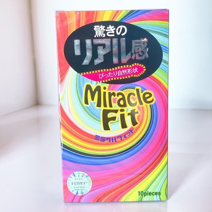 Bao cao su Sagami Miracle Fit Siêu mỏng, Ôm sát - Hộp 10 bao