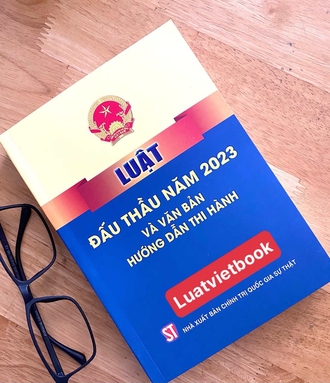 Luật Đấu thầu năm 2023 và văn bản hướng dẫn thi hành