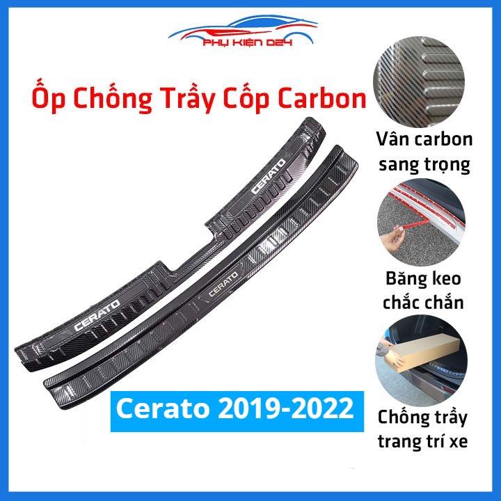 Ốp chống trầy cốp Cerato 2019-2020-2021-2022 thép không gỉ vân Cacbon bảo vệ xe chống va đập