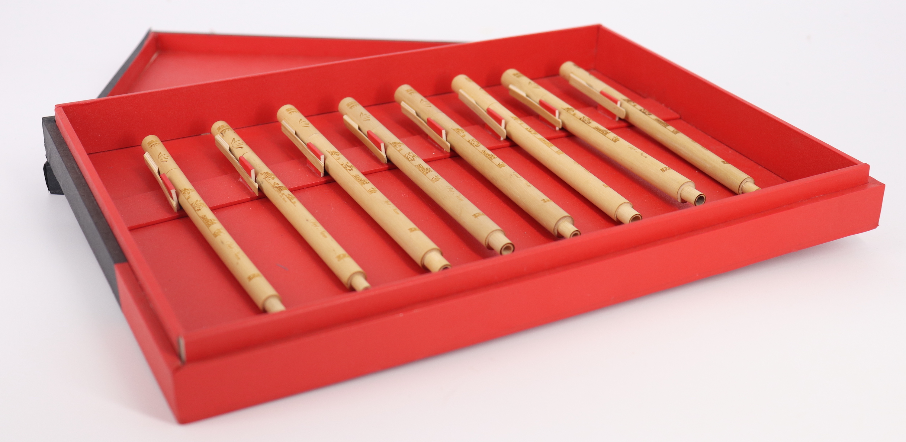 Bút tre bút viết bằng gỗ sử dụng trong công việc, học tập và nhà trường, quà tặng cho bạn bè thầy cô