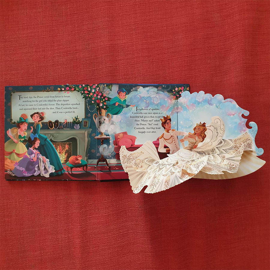 Hình ảnh Sách tương tác tiếng Anh - Usborne Pop-up Fairy Tales Cinderella