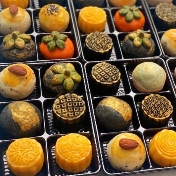50 Hộp Bánh 6 Ngăn Đựng Bánh Trung Thu - Su Tròn - Mochi - 50g - 75g - CL003