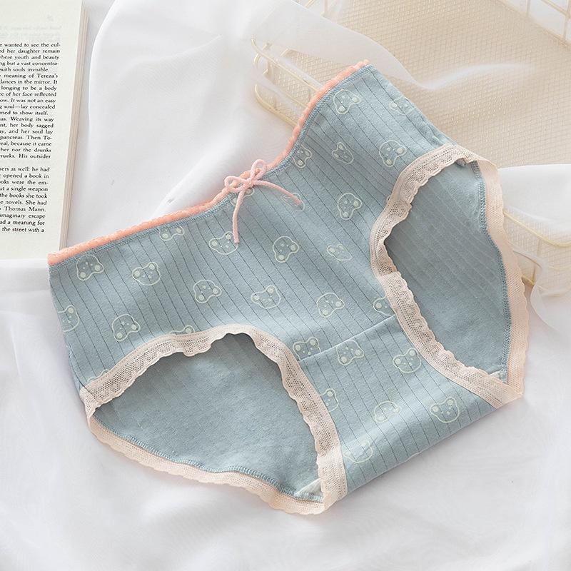 Quần Lót Nữ Cotton  Kháng Khuẩn Hình Gấu_Dâu Ngang Eo . Hàng Loại Đẹp.