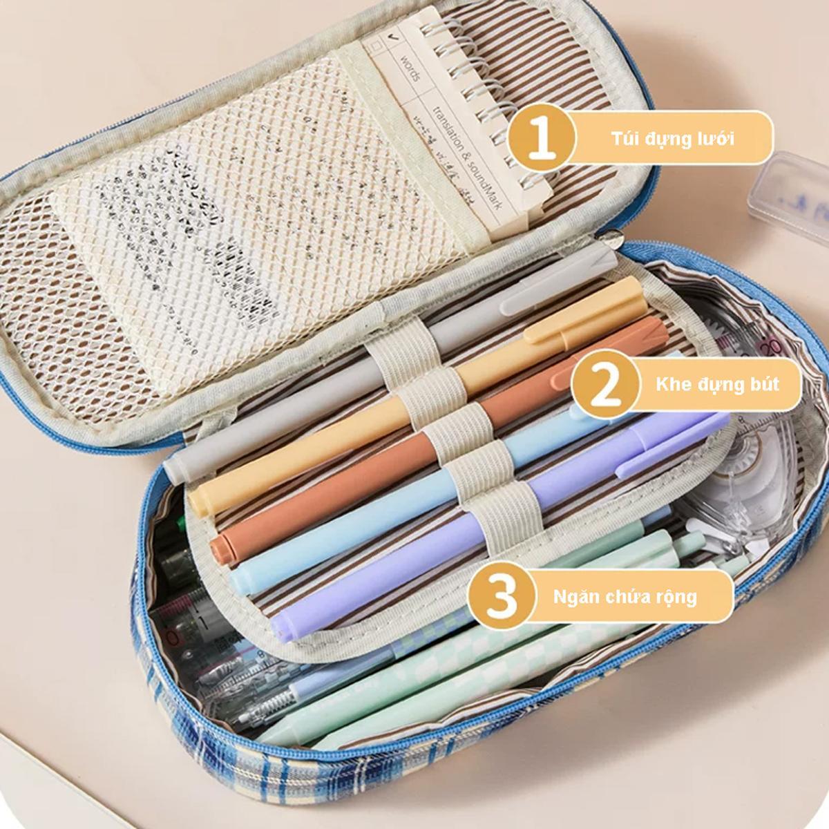 Bóp Viết Vải Thỏ Judy - Ume A83497-Z2 - Màu Xanh