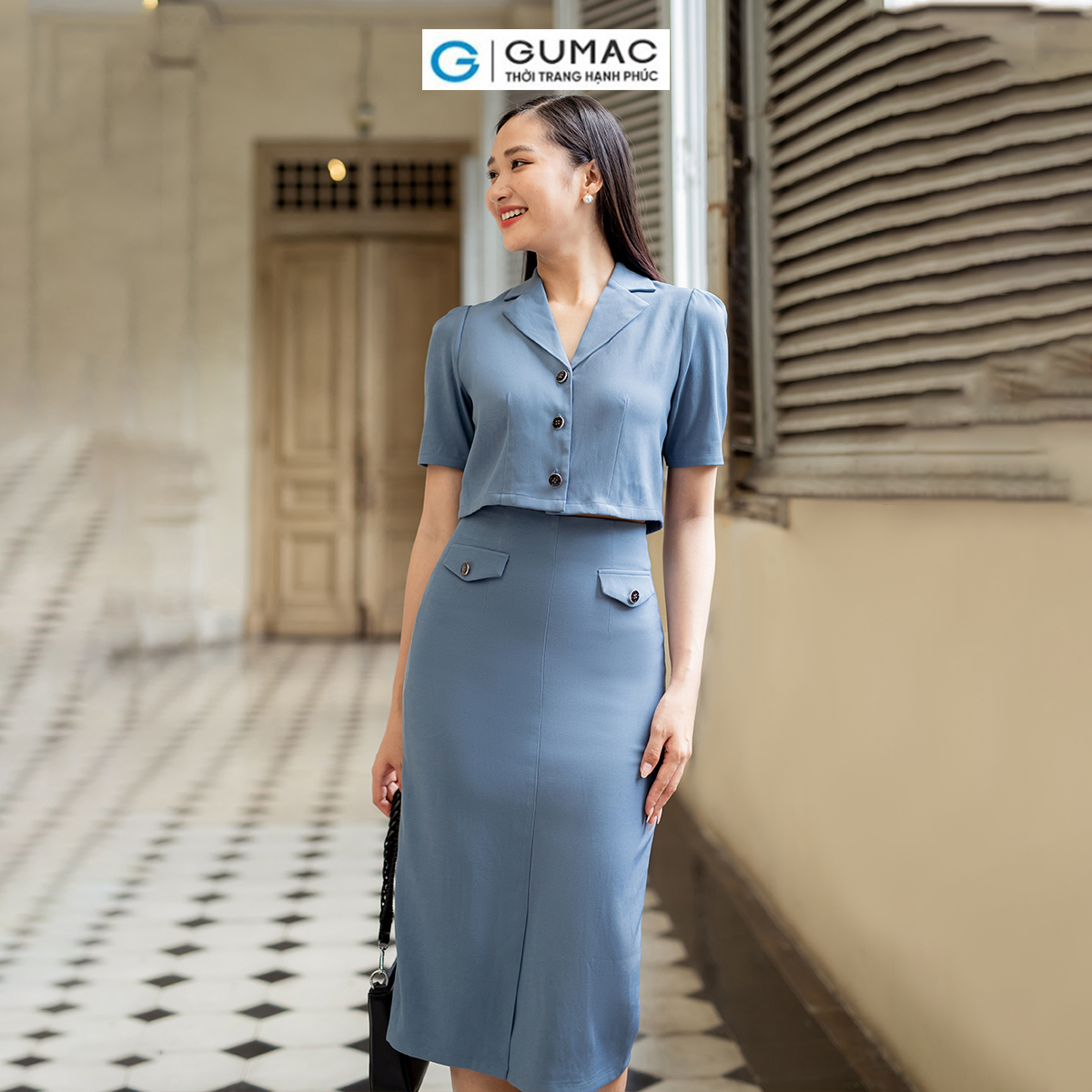 Set lẻ Áo lửng cổ danton thời trang GUMAC AD07007 - Chân váy bút chì nắp túi thời trang GUMAC VD07008
