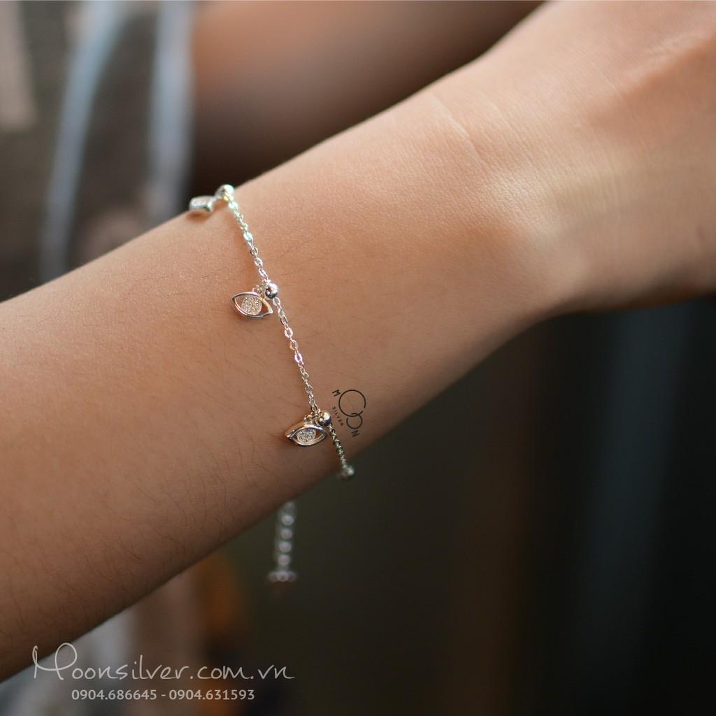 Lắc tay con mắt