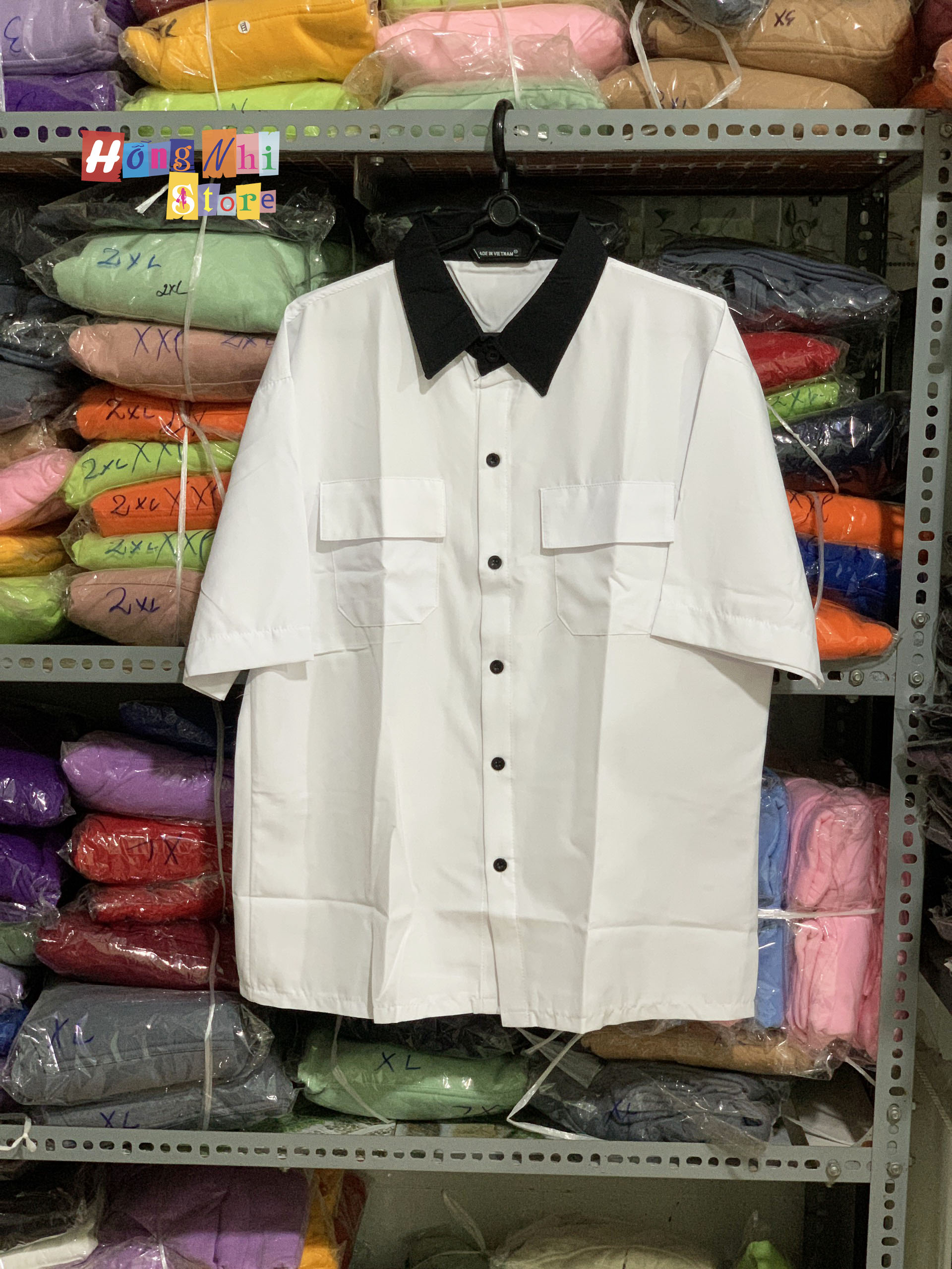 Sơ Mi Tay Lỡ Dáng Rộng Unisex Phối Cổ 2 Túi Màu Trắng - Sơ Mi Mix Tay Lỡ - MM