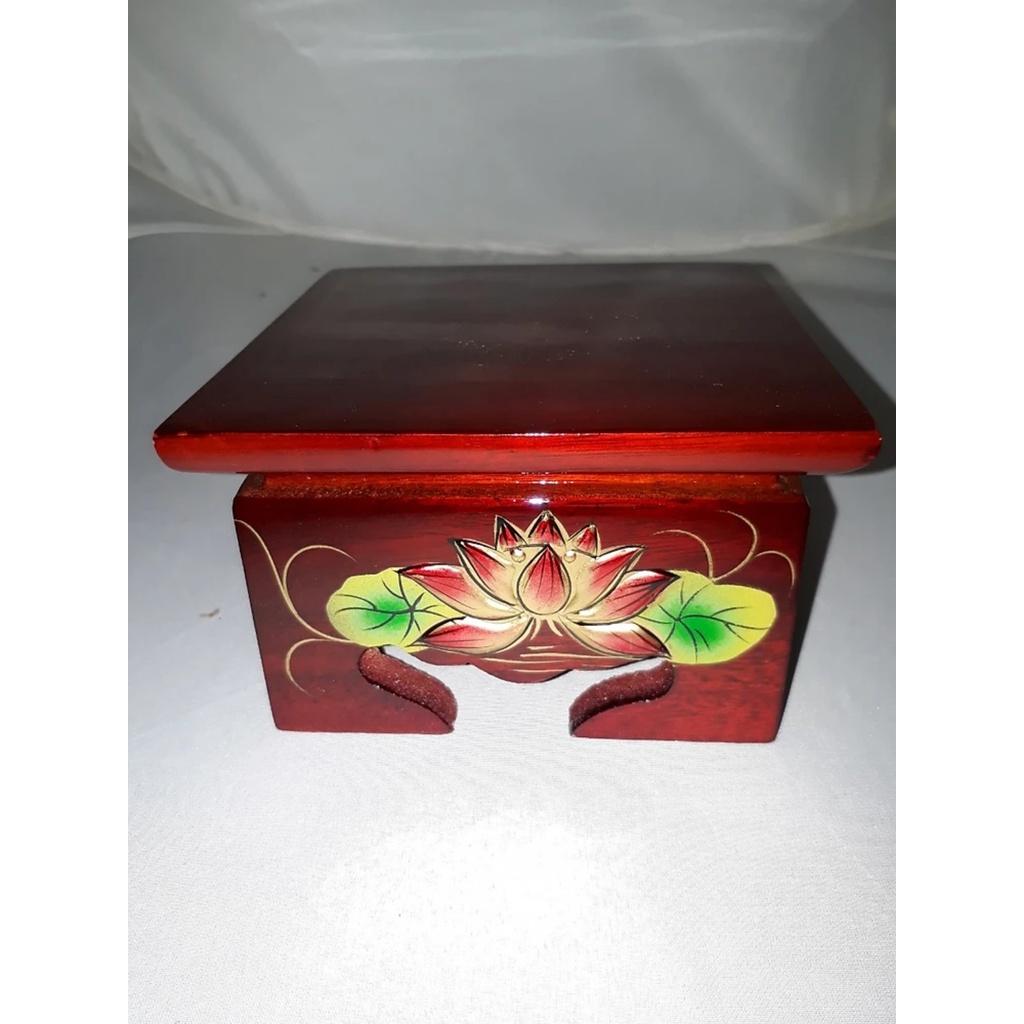Đế Kê Tượng , Kê chậu hoa  Hình Vuông Hoa Sen 18x18x7 cm