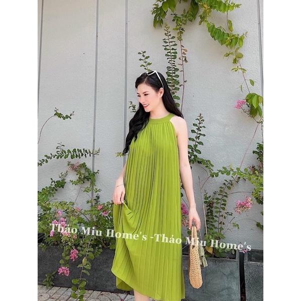 Đầm suông dập ly cổ yếm