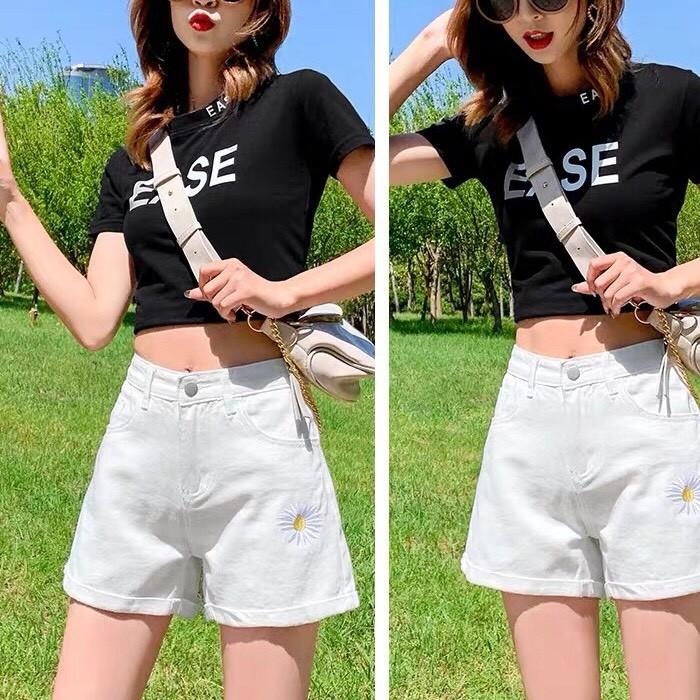 Quần Short Cạp Cao Ống Rộng Thêu Hoa Cúc