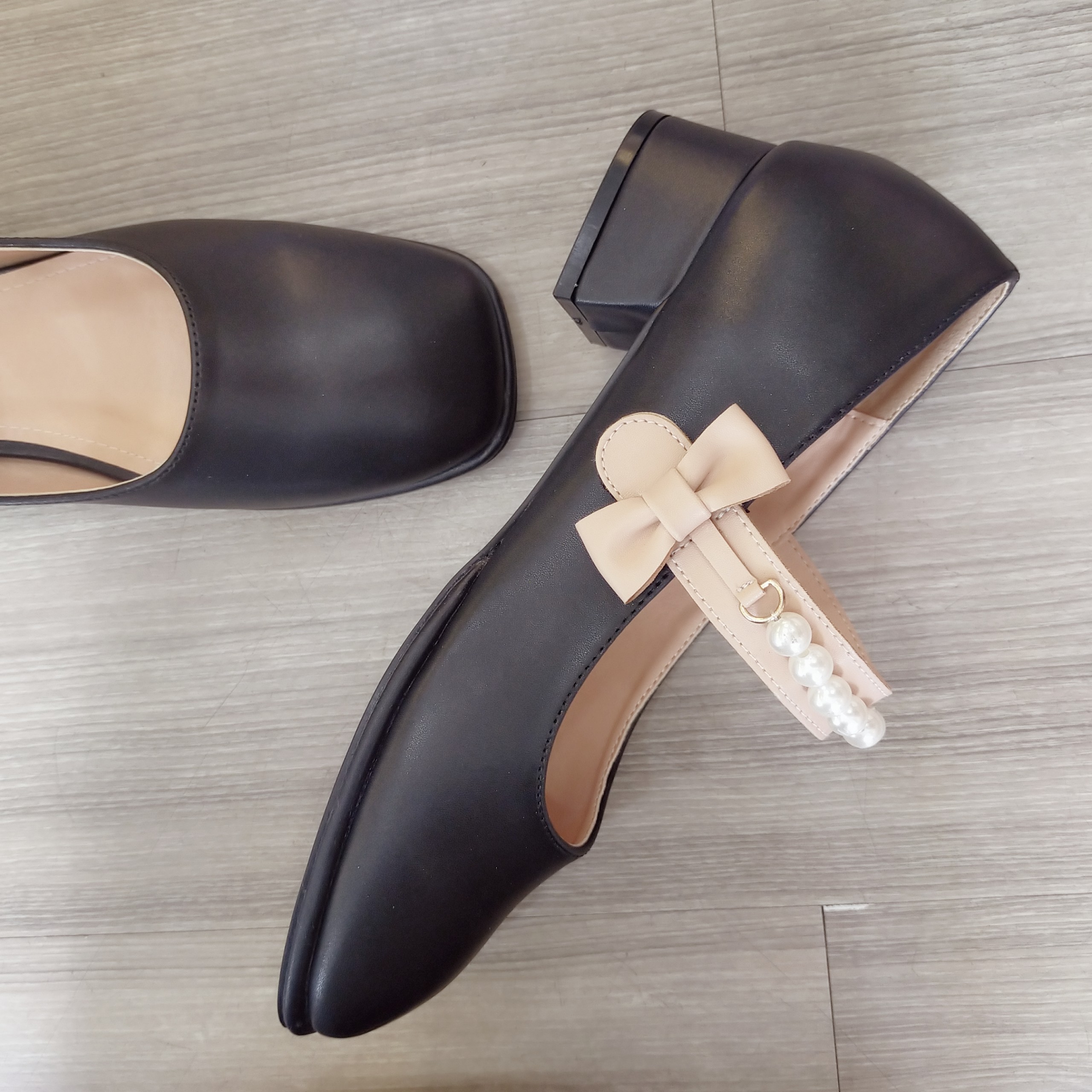 Giày nữ quai dán, đính hạt cao cấp ROSATA RO430 - 4p - Đen, Kem - HÀNG VIỆT NAM - BKSTORE